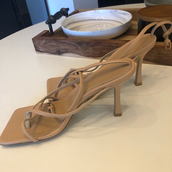 Bottega Veneta Stretch Sandals Beige - Picture 5 of 7